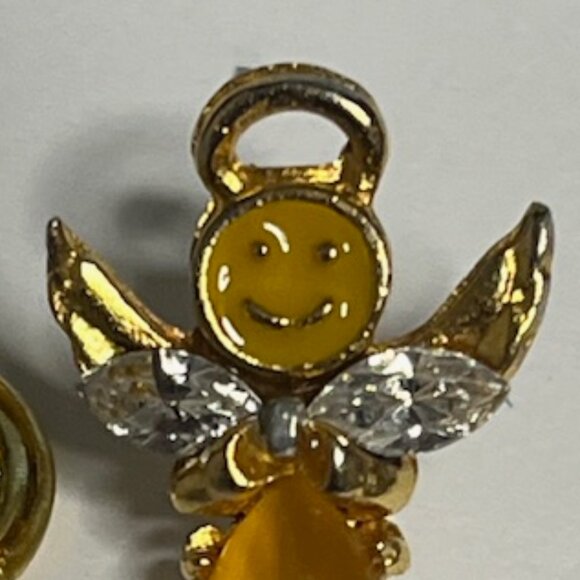 Angel of Happiness Gold Tone Rhinestone Wings Smiley Face Hat Vest Lapel Pin - Picture 13 of 14